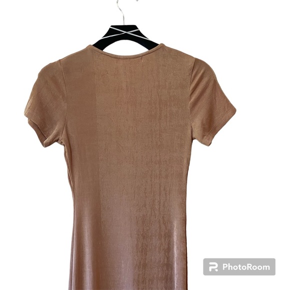 NWT Morning Mist Button Down Short Sleeve Slinky Shirt Maxi Dress‎ in Beige - Picture 5 of 7
